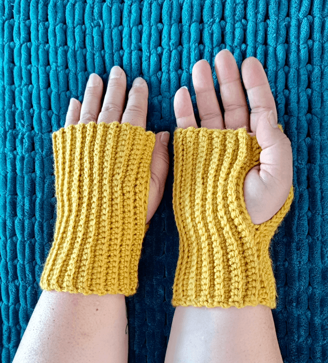 Mitaines femmes MONA en crochet - Taille S -  Fait main