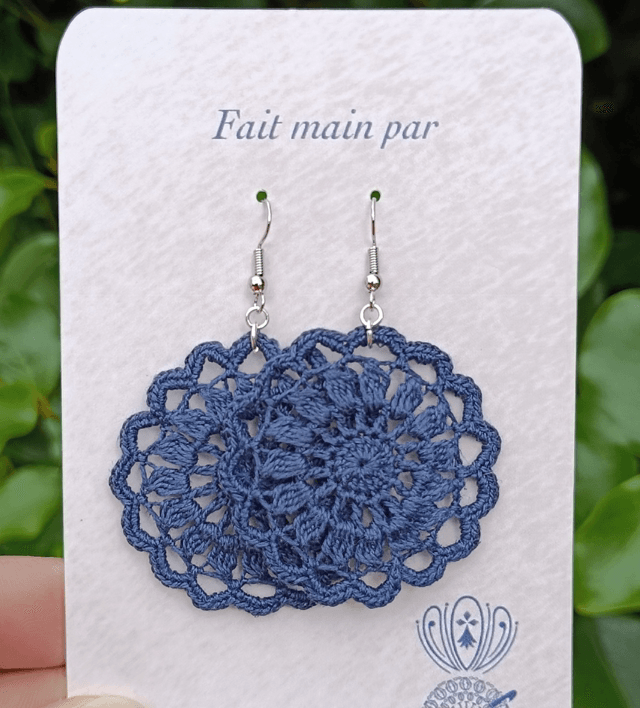 Boucles d’oreilles MANDY en Micro-Crochet - Indigo