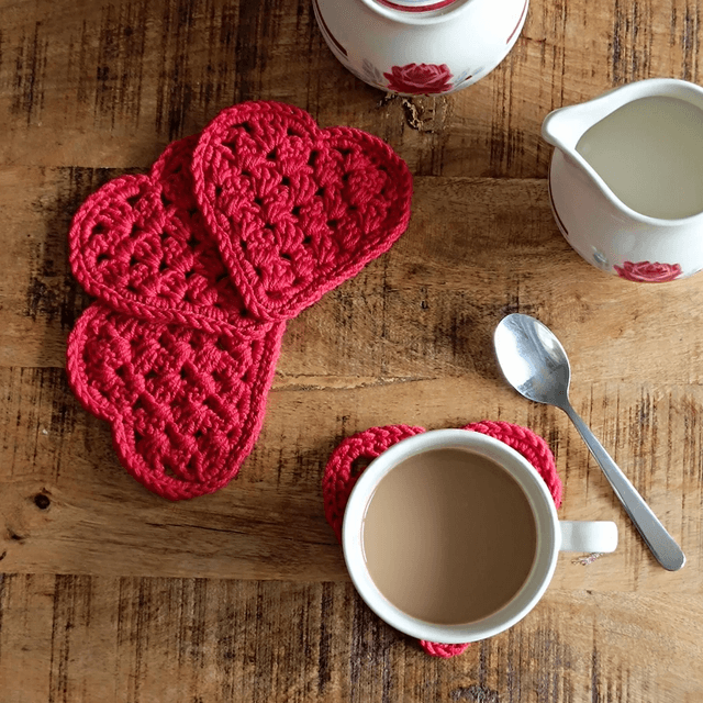 Sous-Tasses LOVE en Crochet - Fait Main 